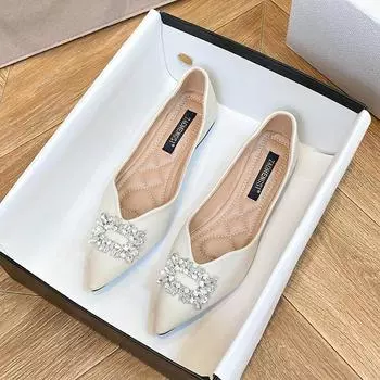 Pointed single shoes women s autumn 2025 new shallow mouth flat bottom ladyshoes evening gentle shoes fairy large size women s shoes 41-43 35 абрикосовый