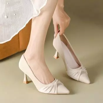 Pointed solid color soft sole not tired feet single shoes women 2024 Internet celebrity new high-end wear foreign style versatile high heels 35