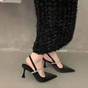 Pointed temperament fashion sandals spring and summer new rhinestones exquisite feet thin women s shoes dance black high heels 35