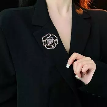 Полая глянцевая брошь в виде розы, сверкающие стразы, инкрустированная булавка, роскошный значок для свадебного платья, женский свитер, пальто, ювелирные аксессуары золотистый