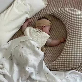 Полезная детская подушка с успокаивающим эффектом, универсальная милая детская популярная детская подушка-бампер для спальни хаки