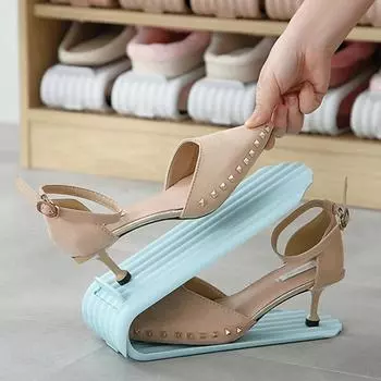 Полка для хранения обуви. Тапочки. Шкаф для обуви. Спальня. Общежитие второй передачи.