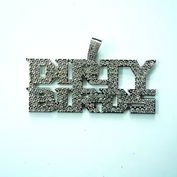 Полная бриллиантовая буква Dirty Birds сплав Суперкубок большой кулон рок панк личность мужское ожерелье