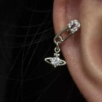 Полностью бриллиантовая брошь Сатурн, капающая, трясущаяся версия, серьга-пусет в хрящ уха, стразы, титановая сталь, спиральные серьги-пусеты, серьги с холодным ветром, персонализированные Full Drill Pin Saturn Ear Nail [Pair]]