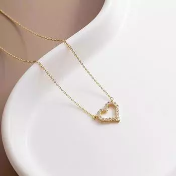 Полностью бриллиантовое ожерелье «Любовь» Женское Легкая роскошь и милое Универсальная инкрустация бриллиантами Суперблеск Полый кулон Цепочка для ключицы