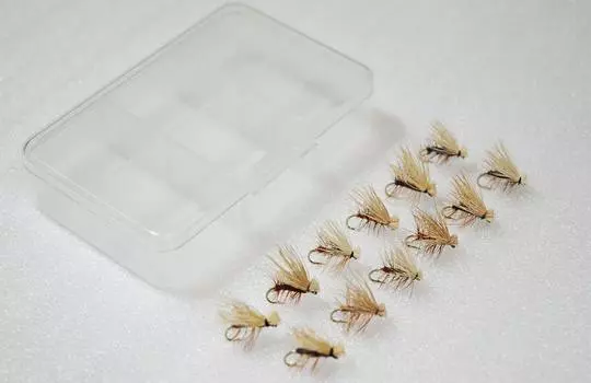 Полный набор мушек из магазина мушек SD Selection Elk Hair Caddis Gray Set 12 12 No.