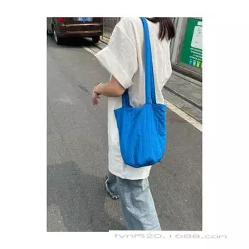 Полосатая фактурная сумка через плечо Friday Evening | Универсальная летняя сумка-ведро с длинными тонкими лямками синий