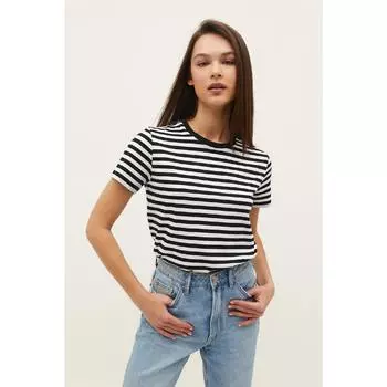 Полосатая футболка с коротким рукавом