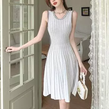 Полосатое миди-платье во французском стиле Женская одежда Летнее без рукавов Нежное А-силуэт Талия Базовый круглый вырез Элегантные вязаные платья S белый
