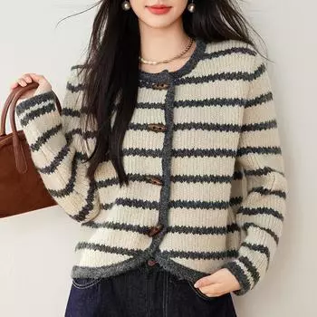 Полосатый вязаный кардиган для женщин на осень и зиму, ленивый стиль, свитер с пуговицами из бычьего рога, кардиган, новая круглая горловина, внутренняя базовая рубашка S