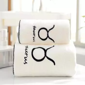 Полотенце с вышивкой «Созвездие» 35 см x 75 см. Мягкое и удобное. Отлично впитывает воду. Модный и минималистичный стиль.