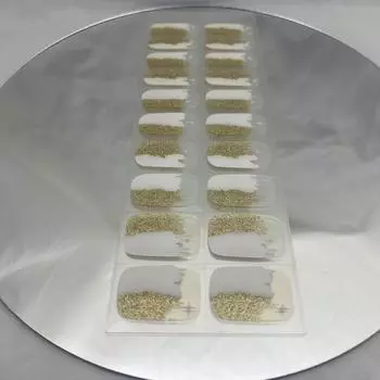 Полузапеченные полузастывшие гелевые наклейки для маникюра 20 наклеек на весь ноготь 6.5*18