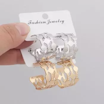 Полые широкие С-образные шестиугольные серьги-подвески для женщин, золотистого цвета, металлические круглые, изогнутые, в стиле рок, женские висячие серьги золотой