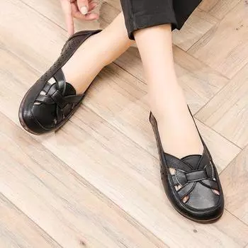 Полые женские туфли летние дышащие сандалии для мам среднего и пожилого возраста с мягкой кожаной подошвой женские одинарные туфли с отверстиями удобные 35 абрикосовый