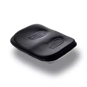 Поместите седалищную кость на седалищную кость. Под наблюдением сгорбленной позы толстый 7-сантиметровый сотовый гель-аппарат guinseat body grow [хиропрактика Хакудаке]