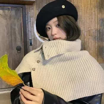 Пончо, накидка на пуговицах, шаль с высоким воротом, женская осенне-зимняя корейская версия, однотонный шарф, универсальный пуловер, вязаная накидка One Size бежевый