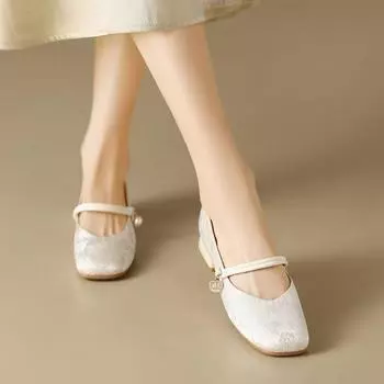 Popular Chinese square head Mary women s shoes new 2025 national style spring matching skirt light mouth cheongsam single shoes 35 бежевый