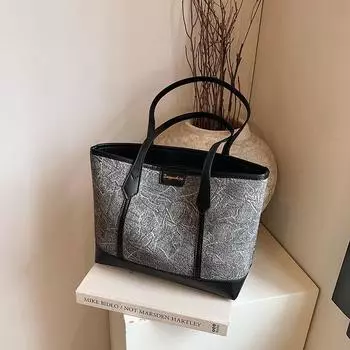 Popular large-capacity bags women s new high-end textured shoulder bags niche fashion commuter tote bags чёрный