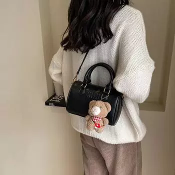 Популярные маленькие сумки женские осенне-зимние универсальные 2024 новые ретро сумки через плечо женские переносные сумки-подушки