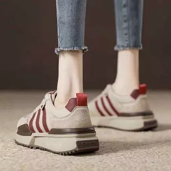 Popular small waist waffle dry shoes women s 2025 autumn and winter new black soft leather platform sports dad shoes women 35