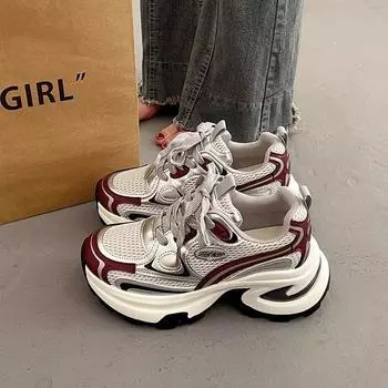 Popular versatile platform dad shoes for women s spring and autumn small people increase in height 2025 new super fire silver sports and leisure shoes 35 серебряный