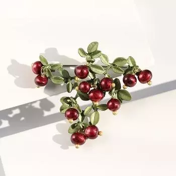 Популярная красная брошь-фрукт для женщин, брошь с клюквенно-зеленым лакированным жемчугом, ювелирное изделие ручной работы в стиле ретро белый