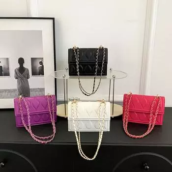 Популярная маленькая квадратная сумка с углублением, женская, летняя, 2024 года, новая, цепочка, сумка в иностранном стиле, сумка через плечо для поездок на работу и дальнего следования чёрный