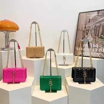 Популярная модная текстурированная сумка с углублением для женской сумки, летняя новая простая однотонная сумка на одно плечо с цепочкой, маленькая квадратная сумка