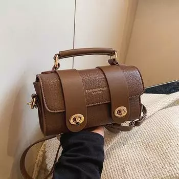 Популярная осенняя маленькая женская сумка через плечо, модная сумка через плечо на одно плечо, сумка в пригородном стиле one size коричневый