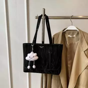 Популярная в этом году сумка большого объема женская летняя новая сумка через плечо 2024 года повседневная универсальная сумка-тоут для поездок на работу бежевый