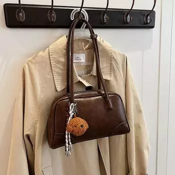 Популярная в этом году женская сумка для поездок на работу, осень 2024, новая вместительная сумка через плечо под мышкой, универсальная сумка-подушка для руки 29*9*16 коричневый