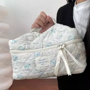 Популярная женская косметичка из 3 предметов со стеганым цветком, женская косметичка с ручкой, легкая многофункциональная косметичка, кисти для макияжа CHINA