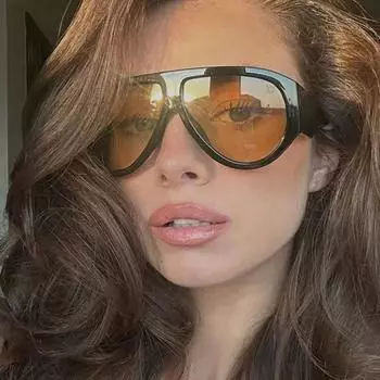 Популярные модные женские солнцезащитные очки цвета конфеты с широкими штанинами и большой оправой для мужчин, трендовые солнцезащитные очки в стиле панк с градиентом