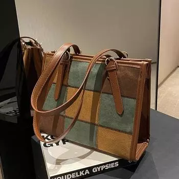 Популярные нишевые дизайнерские сумки этого года, новые женские сумки осени/зимы 2023, контрастные цвета, универсальные сумки на одно плечо, дорожные сумки-тоут