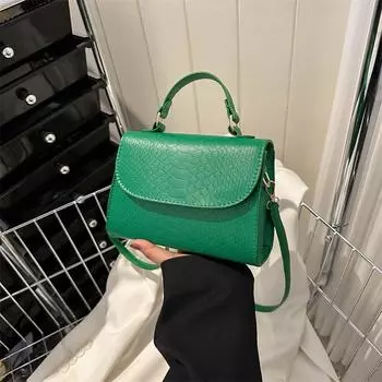 Популярные однотонные сумки, новые модные женские сумки лета 2024 года, модная простая косая сумка на одно плечо для поездок на работу небольшого квадрата чёрный