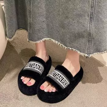 Популярные тапочки Mao Mao женская зимняя одежда 2025 года, новая вышивка, продвинутое чувство, интернет-знаменитость, толстый низ, плюш, хлопок, весна и осень 35 чёрный