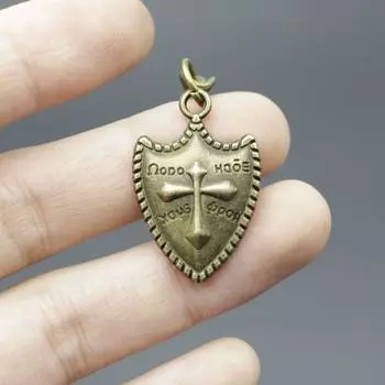 Популярные ювелирные изделия Простой крест-щит брелок-подвеска one size