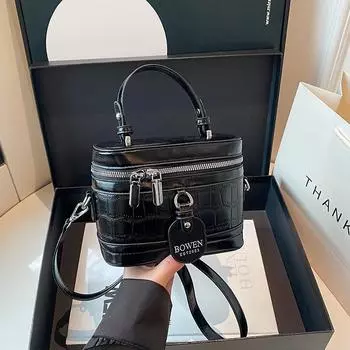 Portable box bag women s new retro contrasting color splicing versatile shoulder messenger bag чёрный