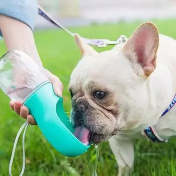 Portable Dog Water Bottle Tumbler Outdoor Travel Walking Leak-proof Dog Water Fountain Cat Water Fountain Dog Accessories