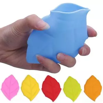 Портативная дорожная силиконовая чашка для воды, персонализированная форма кленового листа, уличная чашка для мытья, держатель для зубных щеток, крышка, чашка для рта 100ml красный