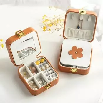 Портативная двухслойная шкатулка для хранения ювелирных изделий из искусственной кожи с зеркалом, серьгами, кольцами и косметикой