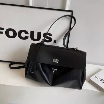 Портативная сумка-платина женская 2024 года, новая модная корейская нишевая сумка подмышку, высококачественное чувство иностранного стиля, вместительная сумка для поездок на работу