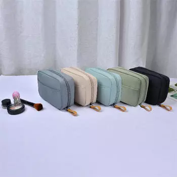Портативная женская водонепроницаемая многофункциональная сумка для туалета и хранения, вмещающая в себя большую емкость и ценную косметичку в руке One Size