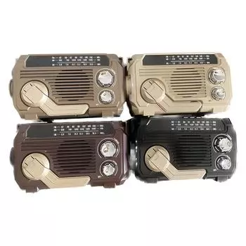 Портативное радио с ручным приводом и фонарик с несколькими вариантами подключения