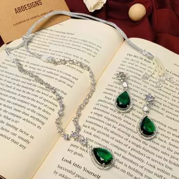 Посеребренные бриллиантовые круглые колье комплект бриллиантовых колье комплект для женщин белый