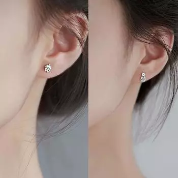 Посеребренные серьги S925 для проколотых ушей, женские серьги с фруктами, маленькие, свежие, универсальные, милые, сладкие серьги с ананасом и клубникой.