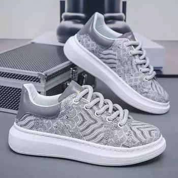 Последние повседневные кроссовки на шнуровке для пар с толстой подошвой, универсальные как для мужчин, так и для женщин, популярные парусиновые туфли для скейтбординга, размер 39-44 39