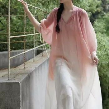 Постепенное изменение персикового длинного платья свободного покроя XXS