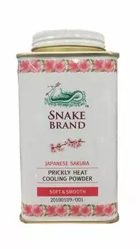 Потница охлаждающая свежая освежающая пудра для тела увлажняющая змеиная марка японская сакура мягкая гладкая 140 г