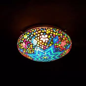 Потолочный светильник из мозаичного цветного стекла с дизайном звезды